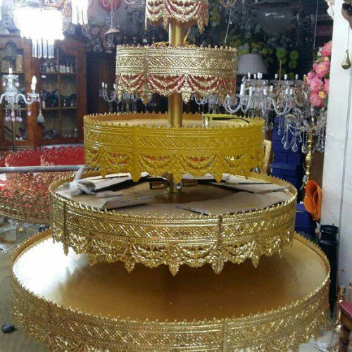 โคมไฟฉัตรคริสตรัล พระประธานลายอุบะแปะทองคำเปลว 100% 2