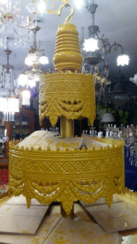 โคมไฟฉัตรคริสตรัล พระประธานลายอุบะแปะทองคำเปลว 100% 3