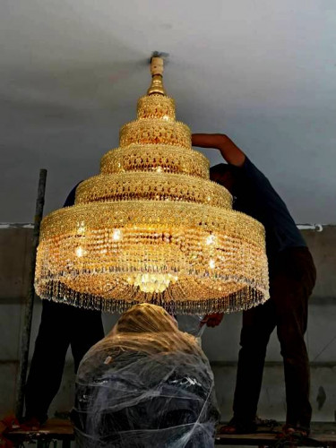 โคมไฟฉัตรคริสตรัล พระประธานลายอุบะแปะทองคำเปลว 100% 1