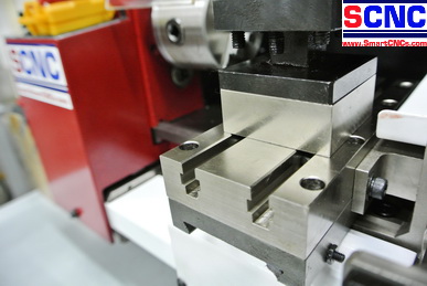 เครื่องกลึง ซีเอ็นซี ขนาดเล็ก รุ่น SCL-300X2-H ราคาพิเศษ 5
