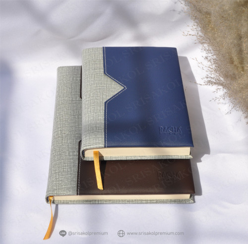 Diary Premium สมุดโน๊ต สมุดไดอารี่ ปกบุฟองน้ำ มีช่องเสียบของ เพิ่มใบแทรก รหัส A2209-11D 1