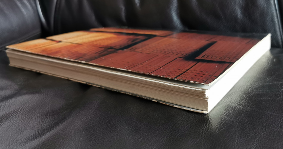 ดุจนาวากลางมหาสมุทร อนุสรณ์ นายสุวิทย์ หวั่งหลี 1