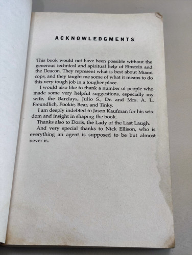 Darkly Dreaming DEXTER / Jeff Lindsay 8