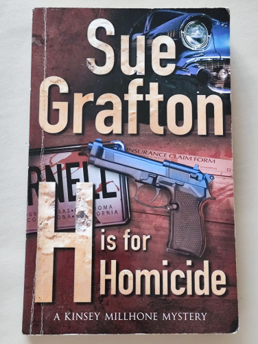 His for Homicide / Sue Grafton
