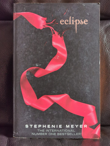 eclipse / Stephenie Meyer