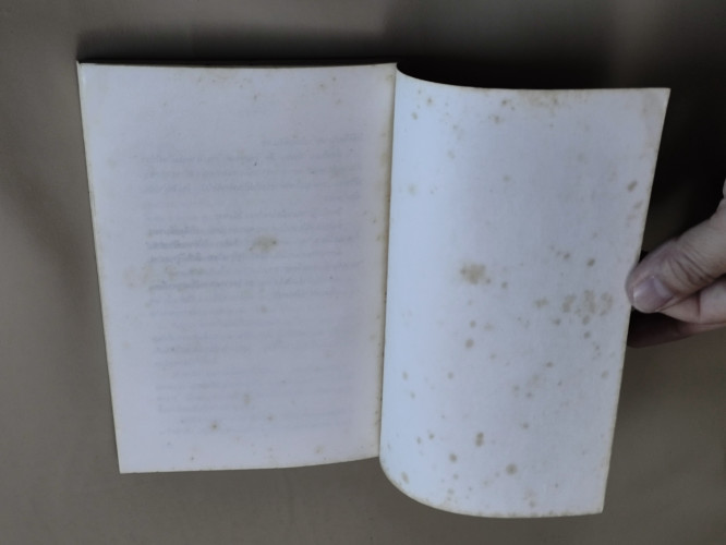 หนักเบาก็เท่ากัน / คมทวน คันธนู (ประสาทพร ภูสุศิลป์ธร นักเขียนรางวัลซีไรต์) 6