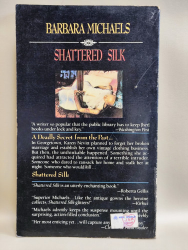 มายาอาฆาต (Shattered Silk) / Barbara Michaels แปลโดย บุญญรัตน์ 1