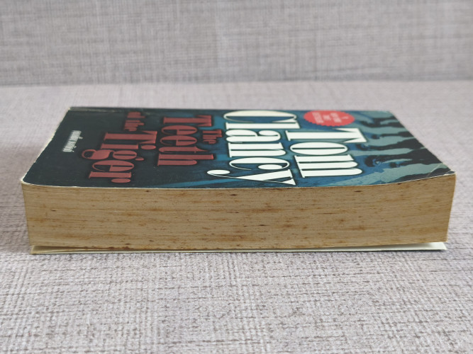 คมเขี้ยวพยัคฆ์ (The Teeth of The Tiger) ผลงานของ ทอม แคลนซี่ย์ (Tom Clancy) แปลโดย สุวิทย์ ขาวปลอด 4