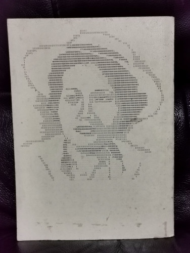 รวมเรื่องสั้น บูชาคุณแม่ นางพินิจภูวดล หนังสืออนุสรณ์ นางพินิจภูวดล (ทองอยู่ พินิจภูวดล) / ตำหนิตามภ 9