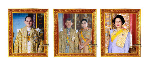 กรอบรูป ชุดเซท 3 กรอบนอก 20x 24 นิ่้ว 1190 /1 กรอบ เปลี่ยนภาพฯได้ แอ้ด หาจาก id  0891857667