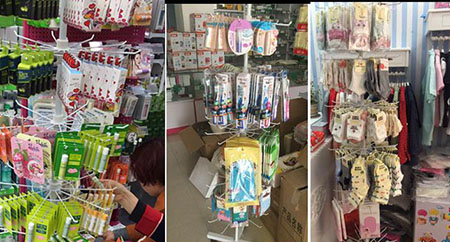 สแตนแขวนสินค้ารุ่นประหยัด มีล้อเคลื่อนย้ายสะดวก รหัสสินค้า:000559 4