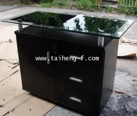 XL-101 cabinet