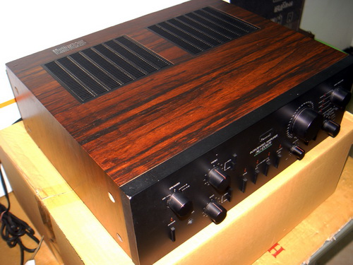 SANSUI AU-D707F Integrated Amplifier 3