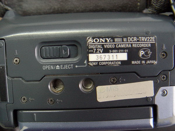 SONY DCR-TRV22E กล้องถ่ายวิดีโอ กล้องVDO แบบม้วนเทป 3