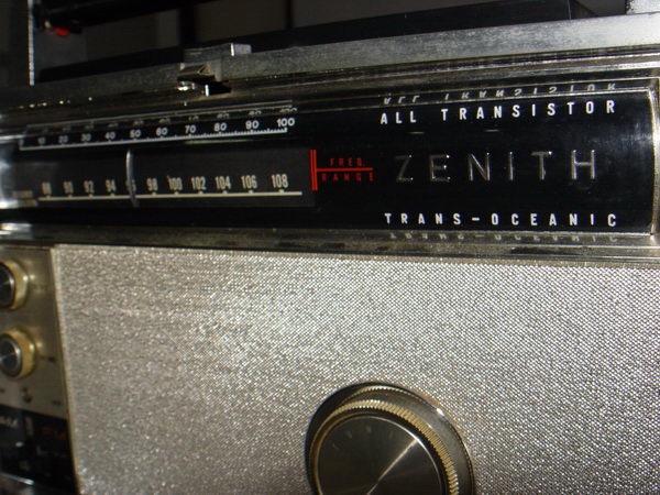 วิทยุ ZENITH ROYAL 3000-1 FM-AM-MULTIBAND Made in U.S.A. 3