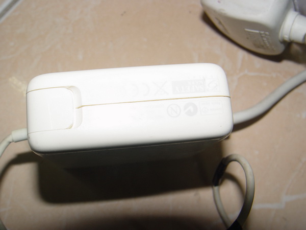 หม้อแปลงชาร์จ Apple Adapter Macbook Pro