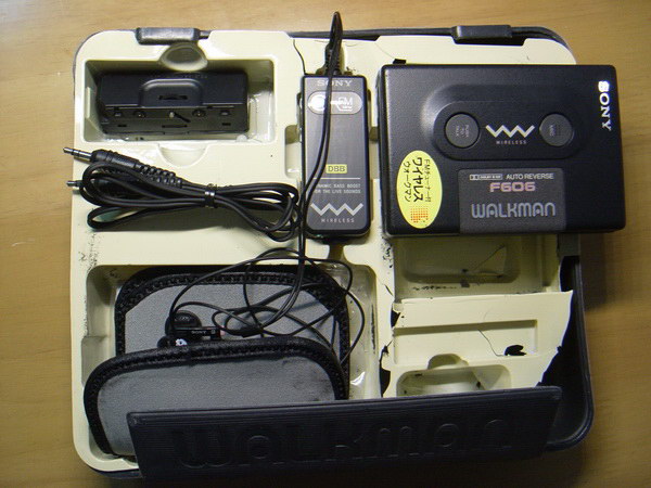 SONY Walkman WM-F606 Wireless สภาพใหม่ในกล่องพร้อมอุปกรณ์