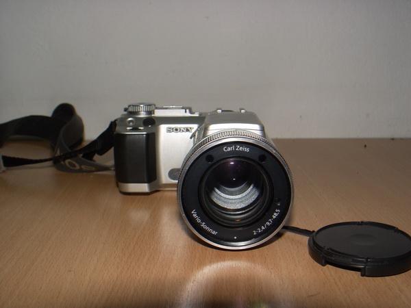 กล้องดิจิตอล SONY DSC-F717 Cyber shot ใช้งานได้ปกติ 3
