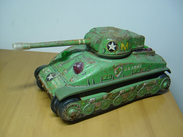 รถถังสังกะสี Sherman M4 Made in Japan