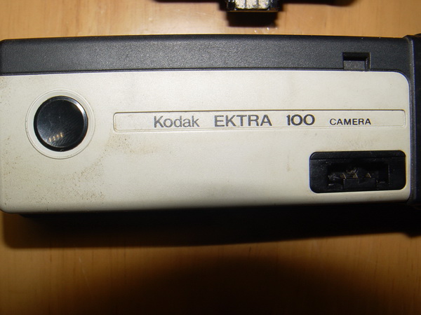 กล้องฟิมล์ Kodak EKTRA 100 พร้อมแฟลช 3