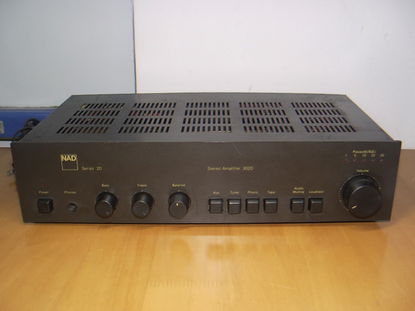 NAD 3020 series20 ใช้งานได้ปกติ เสียงดีมาก เป็นตำนานเครื่องเสียงอมตะไม่มีวันตาย ขายดีที่สุดในโลก
