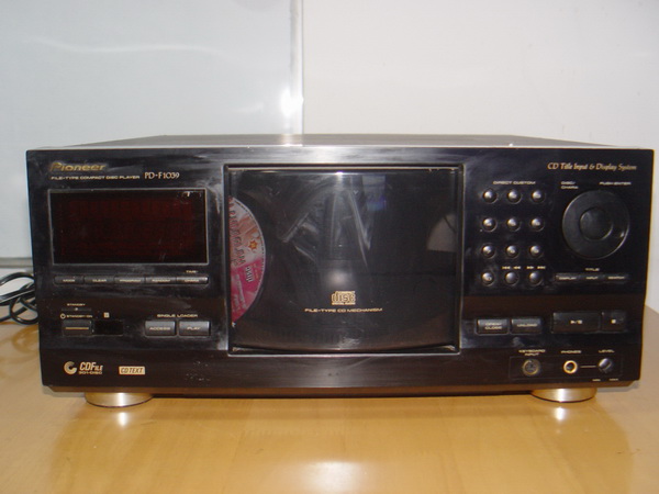 Pioneer PD-F1039 CD Player 301 แผ่น ใช้งานได้ปกติ เสียงดีมาก