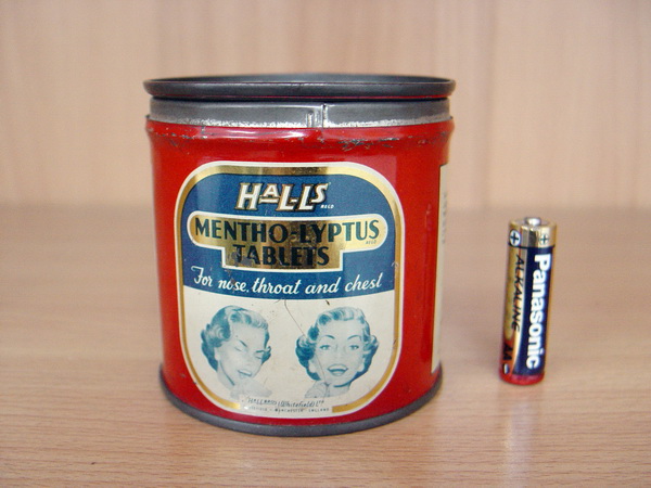 กระป๋องฮอลล์ Halls mentholyptus ใบจิ๋วเท่ากระป๋องนม