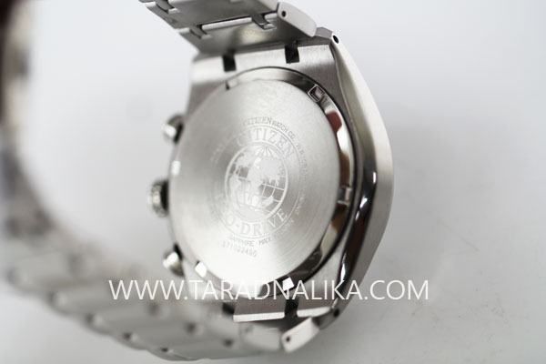 นาฬิกา Citizen Eco-Drive Chronograph Super Titanium CA4011-55A 3