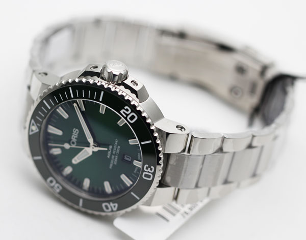 นาฬิกา Oris Aquis Date 73377304157 New Green dial 4
