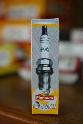 หัวเทียนเข็ม NGK G-Power แกนPlatinum มีสำหรับรถทุกรุ่น  Spark Plug