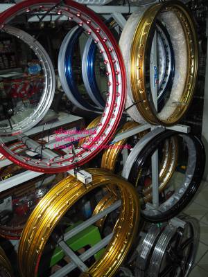 วงล้ออลูมิเนียม 1.40-17 1.20-17 สีทอง, เงิน, น้ำเงินม, แดง, ดำ Banzai Aluminum alloy wheel 4