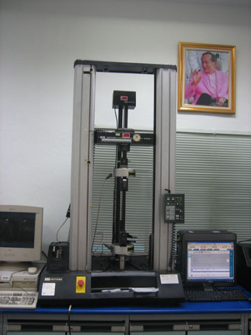 INSTRON