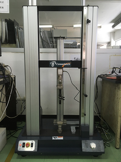Universal Testing Machine