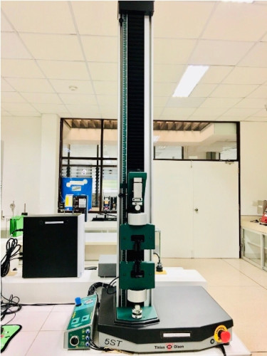 Universal Testing Machine