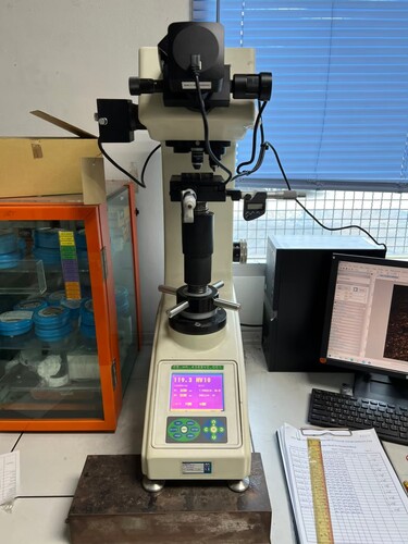 เครื่อง Hardness Tester