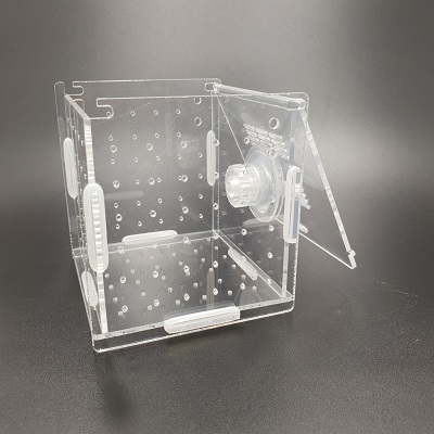 กล่องอคริลิคแยกเลี้ยงปลา กุ้ง ในตู้ปลาใหญ่ แบบจุกยาง ขนาด 1 ช่อง Acrylic Aquarium Fish Tank Box 1