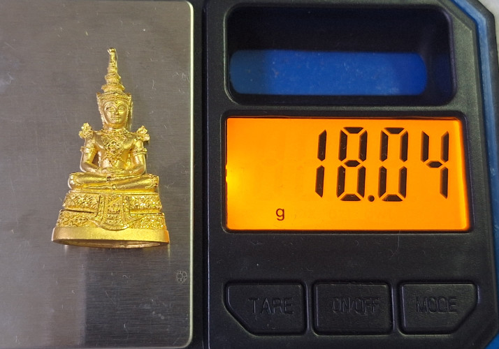 พระแก้วมรกต กรมสรรพสามิต ทองคำขัดเงา ปี39 ทอง99.99 หนัก 18กรัม พิธีใหญ่ สวยพร้อมกล่องและใบเซอร์ 5