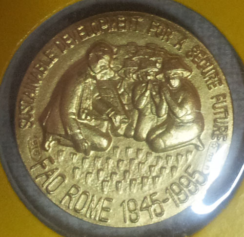 เหรียญอะกริคอลา FAO (องค์การอาหารและเกษตรแห่งสหประชาชาติ) ปี 2539ทองคำ 1.9 ซม. 4 กรัม สภาพสวย ผลิตที 1