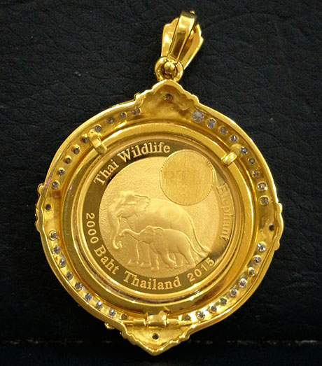 เหรียญกษาปณ์ที่ระลึกช้างไทย เนื้อทองคำ พิมพ์เล็ก นน.รวม 16.6 กรัมพร้อมกรอบทองฝังเพชร หายากมากๆ 1