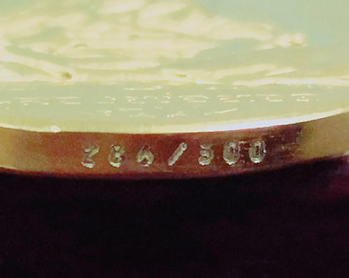 เหรียญหลวงพ่อทวด หลังพระนามาภิไธย สก.แบบมีห่วงตุ้ม  ปี2544 พิธีใหญ่ ผลิตโดยโรงกษาปณ์โมเน่ร์ 2