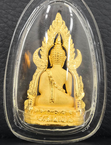 รูปหล่อพระพุทธชินราช รุ่นมหาลาภ พิธีใหญ่ ปี2540 เนื้อทองคำ99.9 หนัก 21 กรัม สภาพสวยมากๆ 1