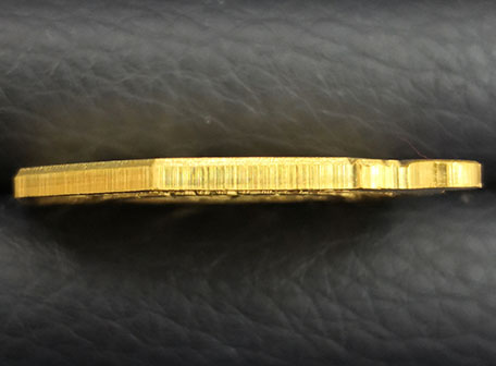 เหรียญหลักเมืองมงคล 8 ทิศ เนื้อทองคำ หนักบาท  ปี2559 พิธีใหญ่ จัดสร้างเพียง 99 เหรียญ พร้อมกล่องเดิม 2
