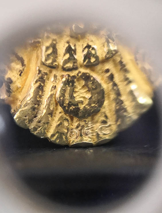 พญาครุฑ รุ่น 9หน้ามหาเศรษฐี เนื้อทองคำลงยา 17.56 g. พิมพ์ใหญ่ ปี2553 อ.วราห์ วัดโพธิทอง นิยมหายาก 4