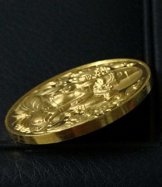 เหรียญพระพิฆเนศ ปางประทานพร โจหลุยส์ เนื้อทองคำ 26.9 g. ปี2551 หมายเลขพิเศษ 88 พร้อมกล่อง 2