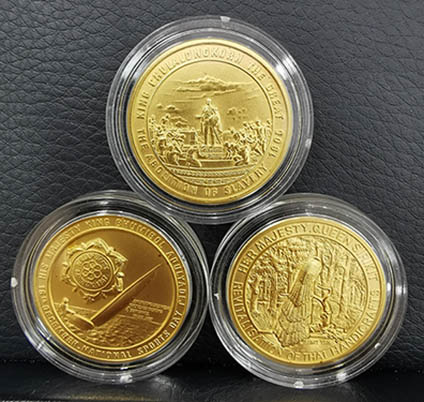 เหรียญในหลวงมหาราช ชุดเบญจมหามงคล ปี2540 เนื้อทองคำ 99.99 หนัก 17 กรัม ชุด 3 เหรียญ พิธีใหญ่ สภาพสวย 1