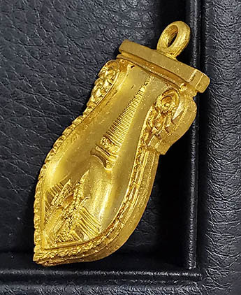 เหรียญหล่อองค์พระปฐมเจดีย์ ครบรอบ 140ปี พ.ศ.2536 เนื้อทองคำ หนัก 20.9กรัม  สภาพสวยพร้อมกล่องเดิม 2