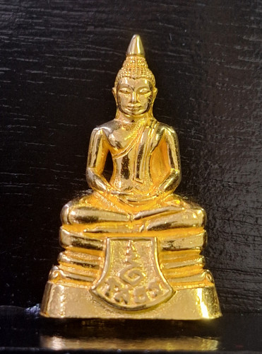 พระพุทธโสธร 120 ปี กรมศุลกากร ปี2537 เนื้อทองคำขัดเงา นน.22.78 กรัม สภาพสวยพร้อมกล่อง