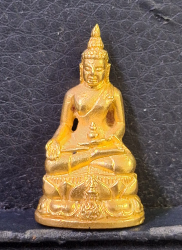 พระกริ่งไพรีพินาศนวปทุม ภปร. วัดปทุมวนาราม ปี2535 เนื้อทองคำ นน. 19.10 กรัม นิยมมาก หายาก