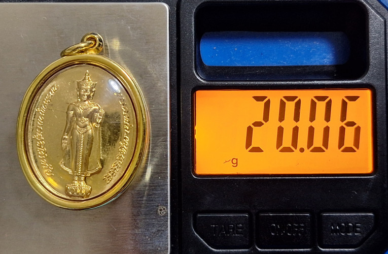 เหรียญพระพุทธสุริโยทัย หลังสก.เนื้อทองคำ ปี2534 พิธีใหญ่ น้ำหนักรวมกรอบ 20.06 กรัม สวยมาก 4