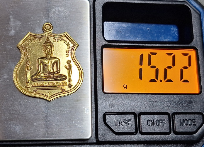 เหรียญเสมาหลวงพ่อโต วัดพนัญเชิง ปี39 จ.อยุธยา เนื้อทองคำ หนัก 15.22 กรัม สภาพสวย 4